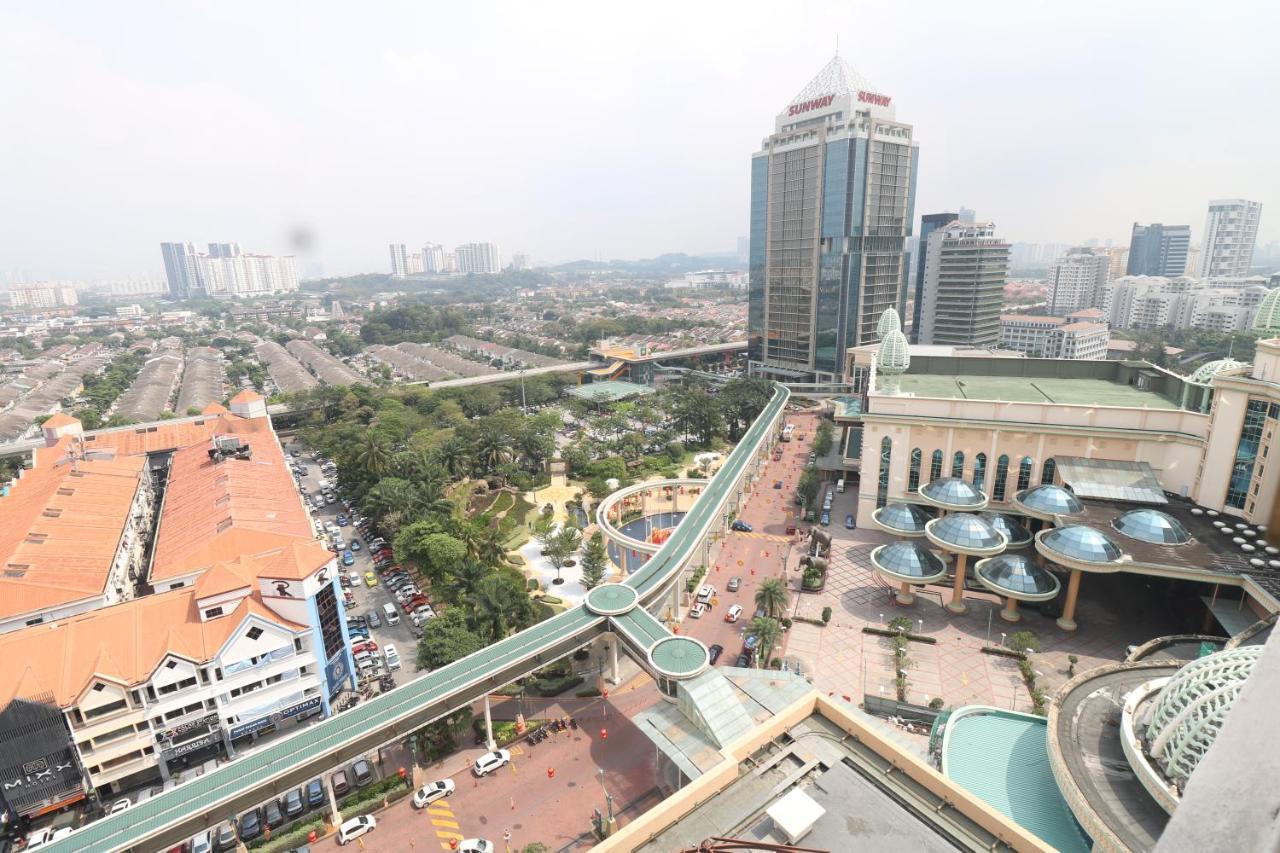 Raintree Resort Suites Petaling Jaya Esterno foto
