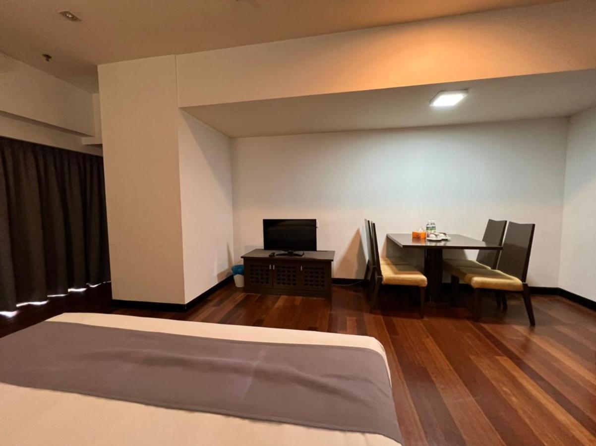 Raintree Resort Suites Petaling Jaya Esterno foto