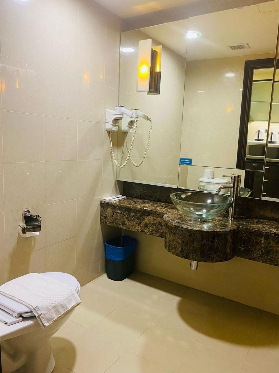 Raintree Resort Suites Petaling Jaya Esterno foto